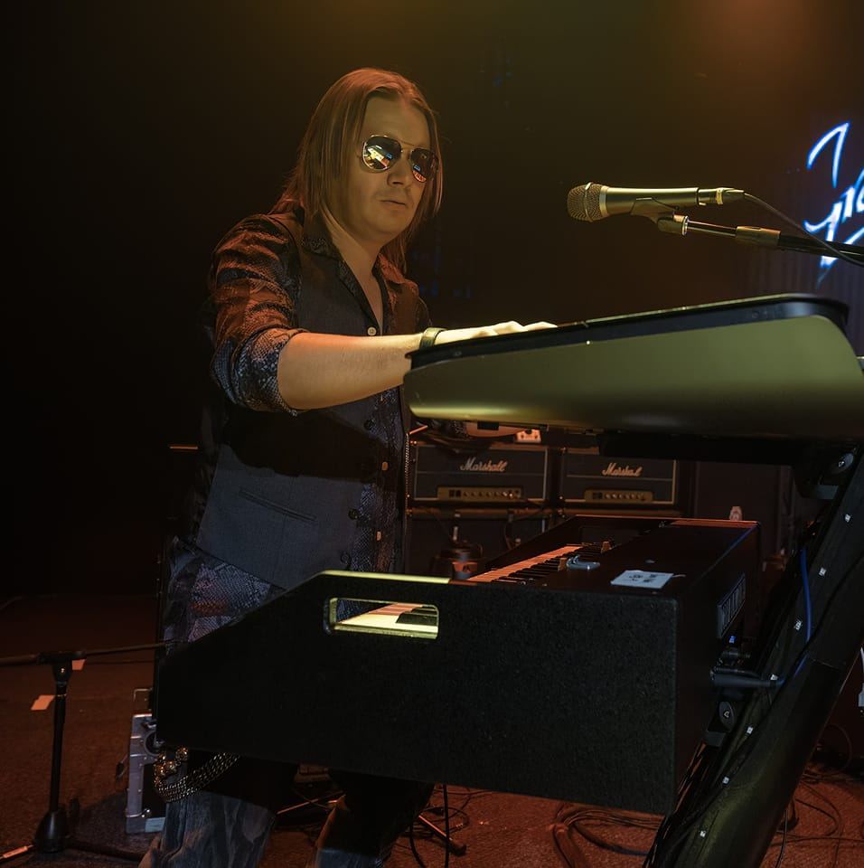 Danny performing with Graham Bonnet Band